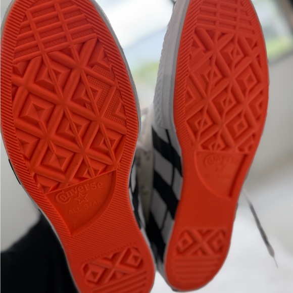 OFF-WHITE x Converse High-Top Sneakers - Men’s 7 / Womens 9 - Picture 11 of 11